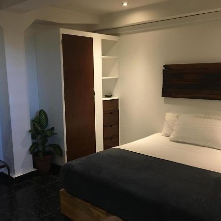Cinco Hotel B&B Сан-Сальвадор Экстерьер фото