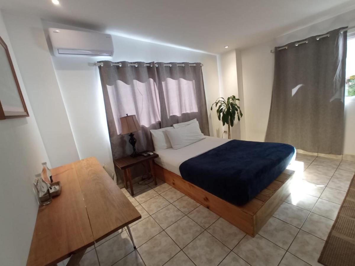 Cinco Hotel B&B Сан-Сальвадор Экстерьер фото